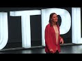 ¿Darías la vida por tu trabajo? | Cristina Díaz | TEDxUTPL