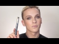 UNIVERSAL CHIC - Shimmering Eyes & Sculpted Skin :: Jonathan Curtis