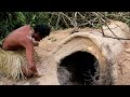 Bushman Build Strange Underground House