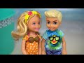 Barbie Sisters Airplane Travel Vacation Routine