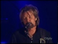 Reba McEntire & Brooks & Dunn - Cowgirls don't cry.mpg