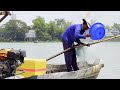 2 vợ chồng mưu sinh xúc cá từ sông Tiền qua sông Hậu - Sông Nước Cửu Long - Nguyễn Hùng