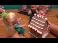 Christmas supplies ! Elsa & Anna toddlers are shopping - Barbie dolls