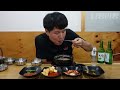 We're going to eat kimchi here! Saenggeuk hangover soup, internal soup, mukbang naengtang, mukbang