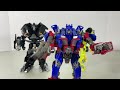 Transformers Stop Motion. Autobots Rescue Sideswipe