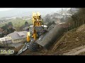 Extreme Dangerous Heavy Equipment Excavator Operator Skills & River Crossing Excavator Driving