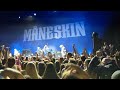 1 second of jacket, but THEN... very enthusiastic crowd at Maneskin, Masonic, SF, 11/3/2022