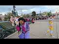 PARADE A Million Splashes of Colour - DISNEYLAND PARIS 2024 (Full Show 4K)