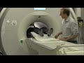 Tomás get a MRI brain scan