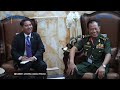 Momen Keakraban Jenderal Andika Perkasa saat Bertemu Jenderal Kamboja di Indo Defence 2022