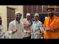 When a Hindu Sanyasi goes to a Muslim's Masjid for Iftar? 😱 Hindu vs Muslim Social Experiment 😥