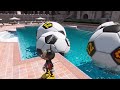 GTA 5 Mickey Mouse, Minnie & Donald Duck Jumping Into Pool (Euphoria Physics/Ragdolls)