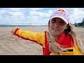 WILD F1 Driver Beach Buggy Race!  🏝️ 🏁