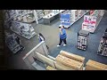 Dude Poops Himself At Best Buy