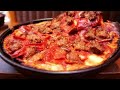 American Food - CHICAGO’S BEST DEEP DISH PIZZA! Pequod's Pizza