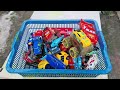 Clean up muddy minicar & disney pixar car convoys! Play in the garden