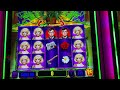 MY FIRT PROGRESSIVE ON LITTLE SHOP OF HORRORS SLOT MACHINE!! #casino #winstar #slots