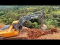 Extreme Mountain Road Construction: Excavator Operator Risks Life to Build New Path
