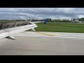 United A320 N496UA ORD Landing