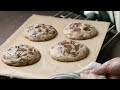 The Best Soft Chocolate Chip Cookies Recipe | Emojoie