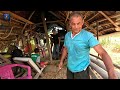 Cocinando ARROZ con HABICHUELAS y POLLO guisado en un campo que parece un PARAISO en JARABACOA