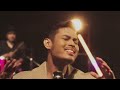 Ezad Lazim x Amsyar Leee – Mengintai Dari Tirai Kamar (Official Music Video)