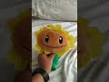 plantas vs zombies en peluches) comendando en una oleada fácil parte 1