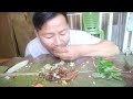 GRASSHOPPER N CHICKEN CURRY MUKBANG!