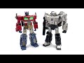 Optimus Prime Threezero DLX Transformers War for Cybertron Siege Diecast Unboxing & Review