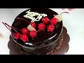 BLACK FOREST CAKE DENGAN CHOCOLATE MIRROR GLAZE UNTUK KUE ULANG TAHUN