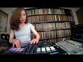 DJ SARA ★ Freestyle Scratch with djay Pro and Reloop Beatpad 2