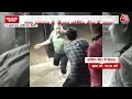 Rajendra Nagar Accident: कोचिंग सेंटर हादसे का नया VIDEO, बेसमेंट से बाहर निकलते दिखे छात्र