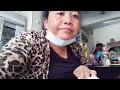 Soto legendaris ‼️mangan soto Karo pok inem bahenol‼️Soto is legendary ‼️ eating soto with mpok inem