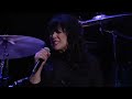 Heart, The Royal Philharmonic Orchestra - Alone (Live)