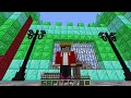 Mikey TINY Kingdom vs JJ GIANT Kingdom Survival Battle in Minecraft (Maizen)