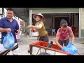 Harvesting A Lot Of Catfish Go To Countryside Market Sell - Cook food for pigs and chickens