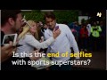 Roger Federer Not Happy With Fan Trying To Take Selfie At French Open