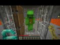 How JJ and Mikey Hide and Escape From PEPPA MONSTER PIG in Minecraft Maizen