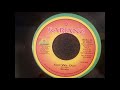 Sizzla - Get We Out w/ Version - Kariang 7