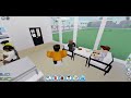 One day in my restaurant in Roblox