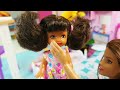 Barbie & Ken Doll Family Go to the Hospital  NEWBORN BABY 임신 바비인형 아침일상 아기탄생 인어공주 병원 의사 주사 놀이