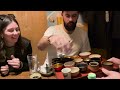 A foreign couple in Japan for the first time tries various Japanese dishes at an izakaya!