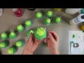 How to Make Bath Bombs Tutorial with FREE RECIPE | DIY Simple Bath Bomb Frosting with Recipe