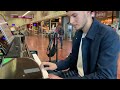 Ludovico Einaudi - Una Mattina (Intouchables) Piano at Milan Airport