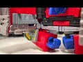 Transformers legacy: G2 laser Optimus prime Vs motormaster stopmotion battle