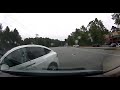 Crazy lady trying to make an illegal U-turn in front of me (from my dash cam) 아틀란타 교통사고/차사고 (불법유턴)
